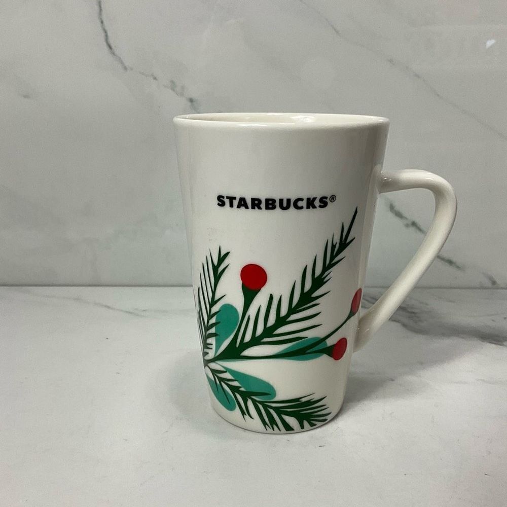 STARBUCKS 2020 12 oz Holiday Mug